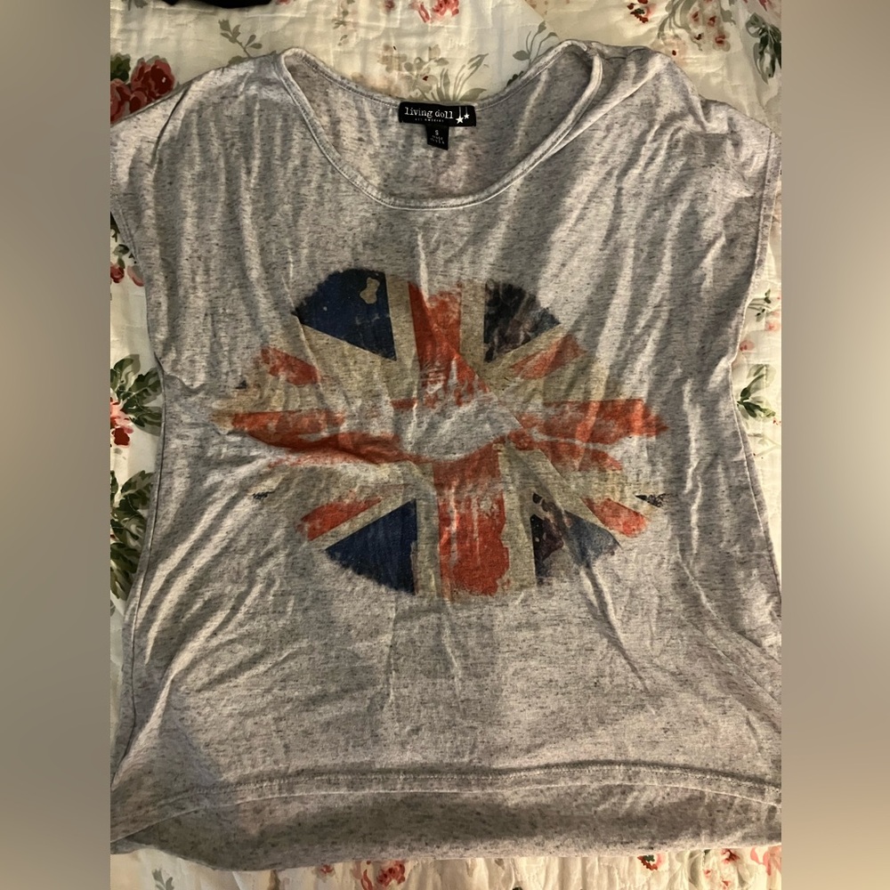 living doll cute t-shirt british flag lips 2014 aesthetic xxs